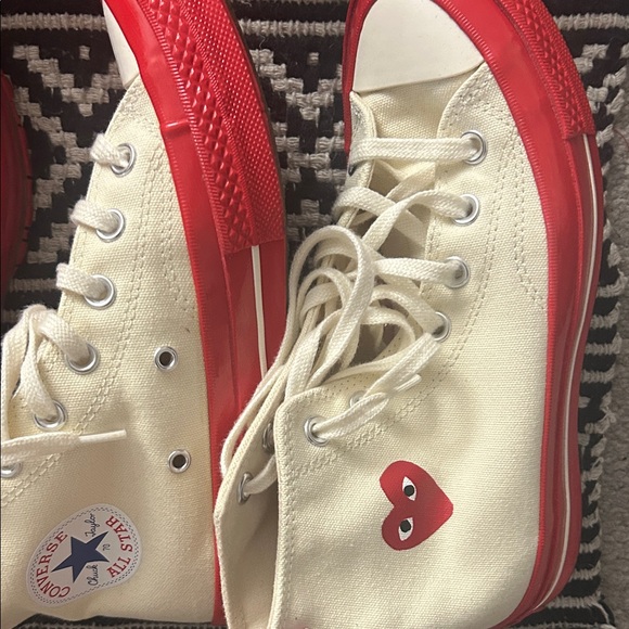 CDG - Picture 1 of 1